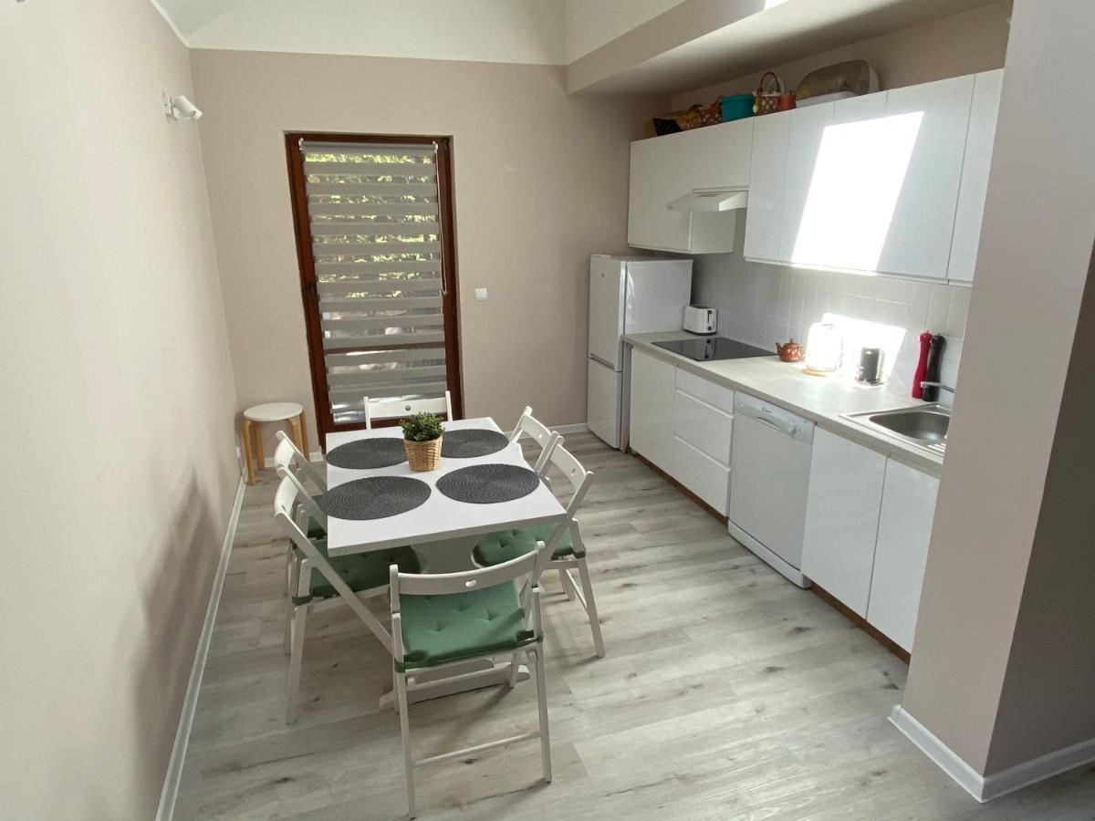 Villa Dom Przy Lesie. Ostrowo à Ostrowo  Extérieur photo